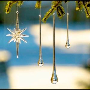 ❄️ Set of 28 Dazzling Glass Icicle Drop Ornaments❄️